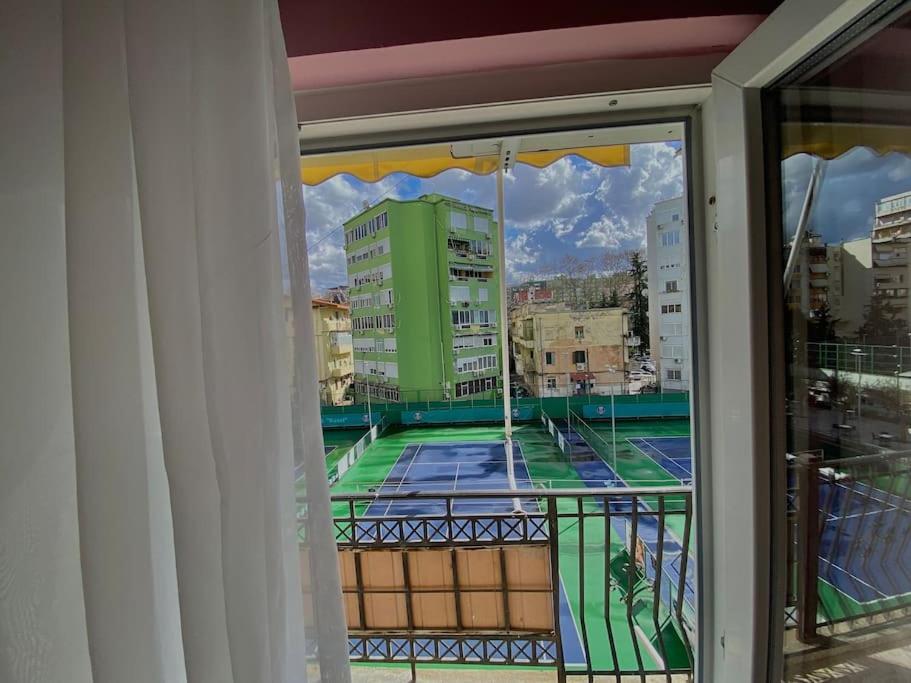 Coral Apartment - City Center Тирана Екстер'єр фото