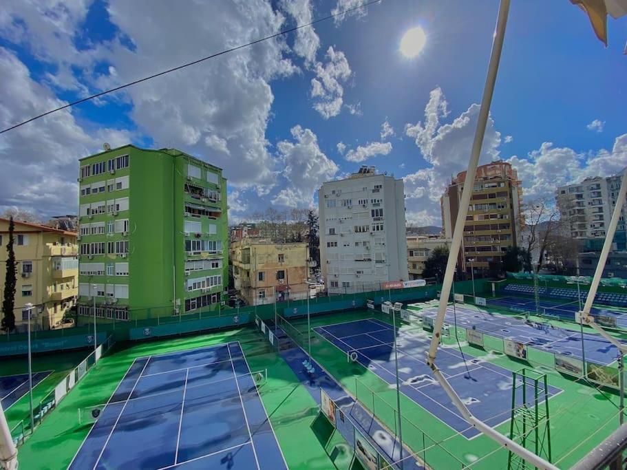 Coral Apartment - City Center Тирана Екстер'єр фото