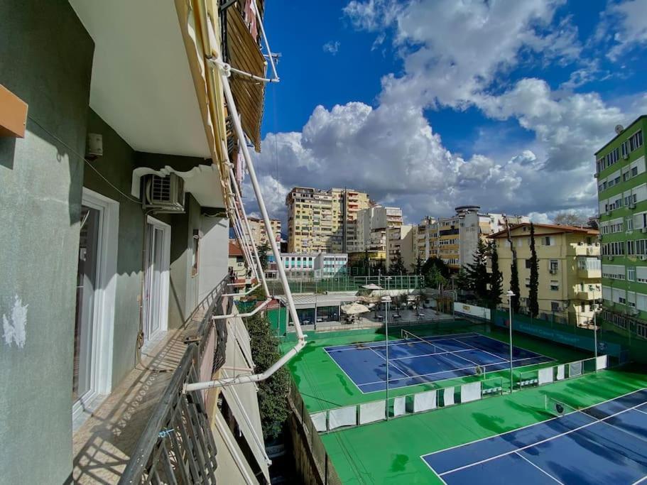 Coral Apartment - City Center Тирана Екстер'єр фото