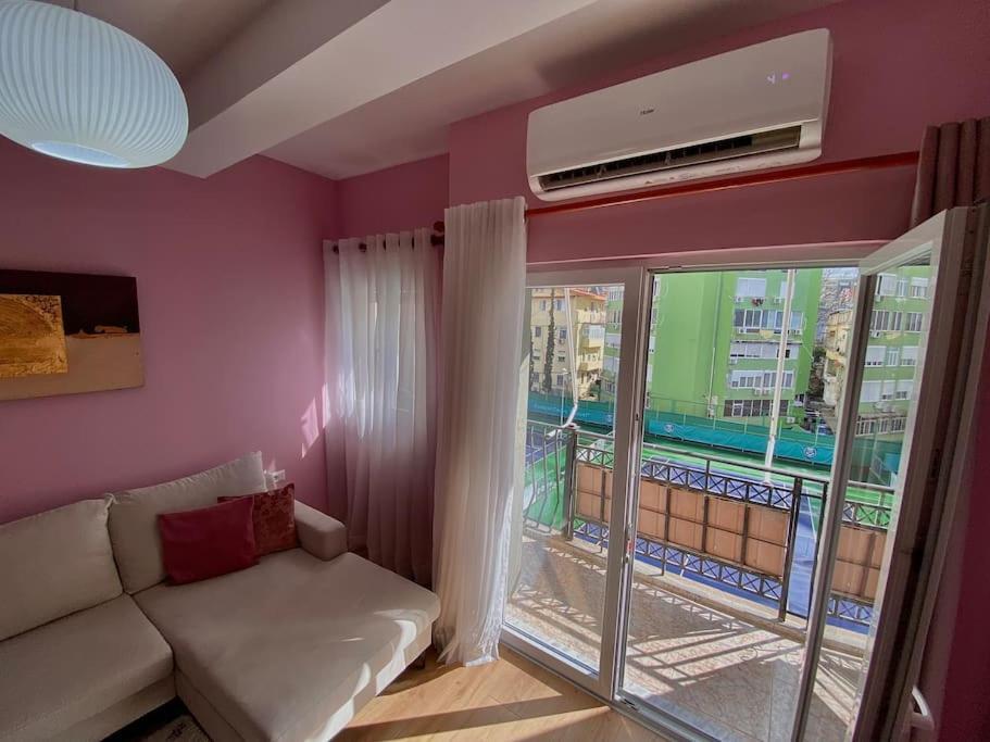 Coral Apartment - City Center Тирана Екстер'єр фото
